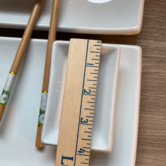 Crate&Barrel sushi plates dipping sauce plates chopsticks for two - Picture 4 of 9